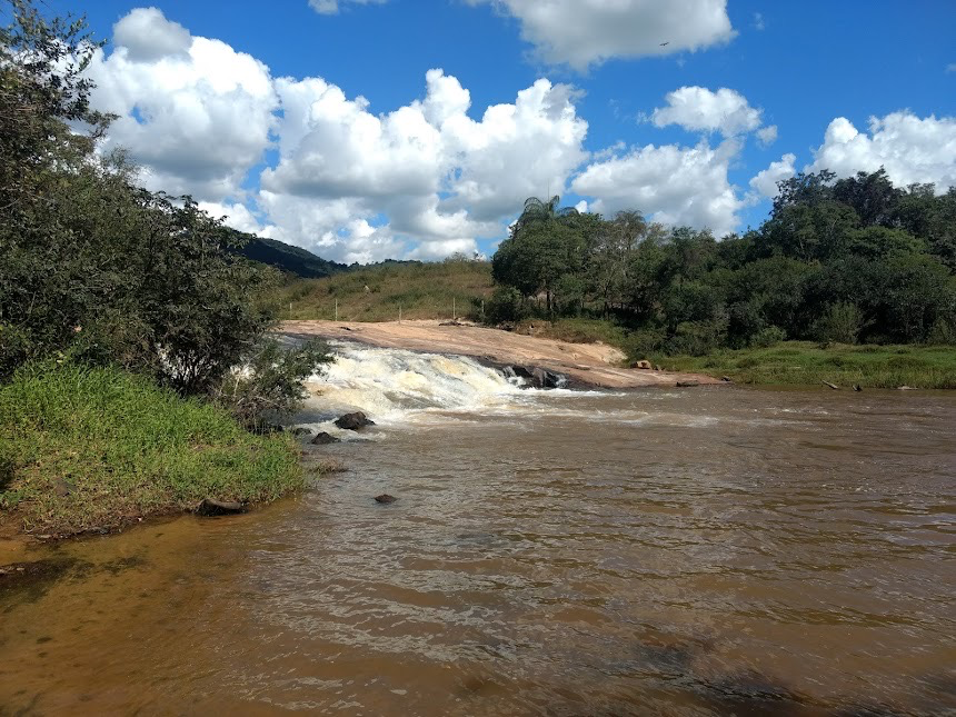 Cachoeira de Macaúbas — foto 1
