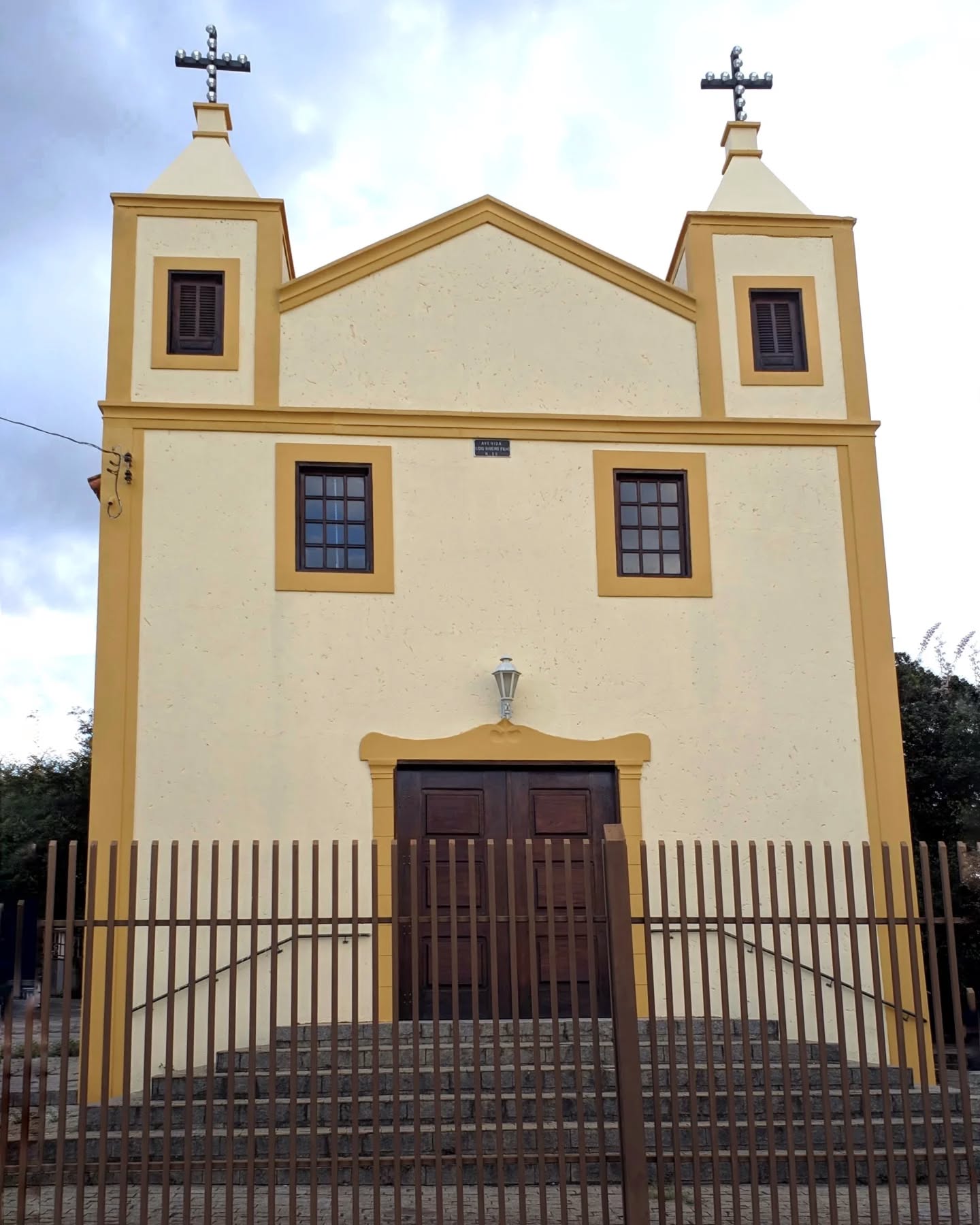 "Com sua história de fé, a Igreja de São Judas Tadeu, no bairro Amintas Sales, é um verdadeiro símbolo de devoção em Bon