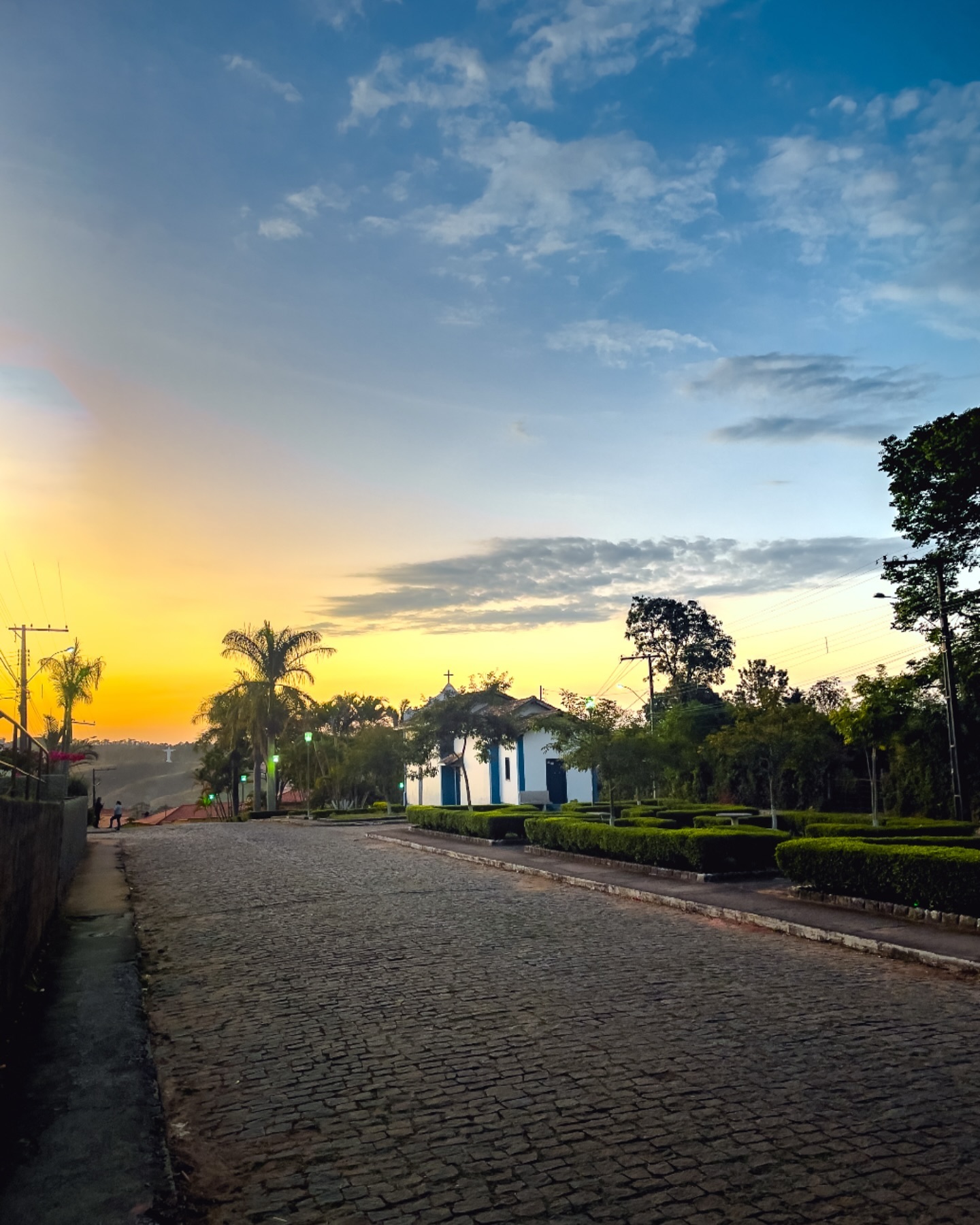 Capela do Rosário em Bonfim, MG, é uma parte importante do patrimônio histórico e religioso da cidade. Ela faz parte do 